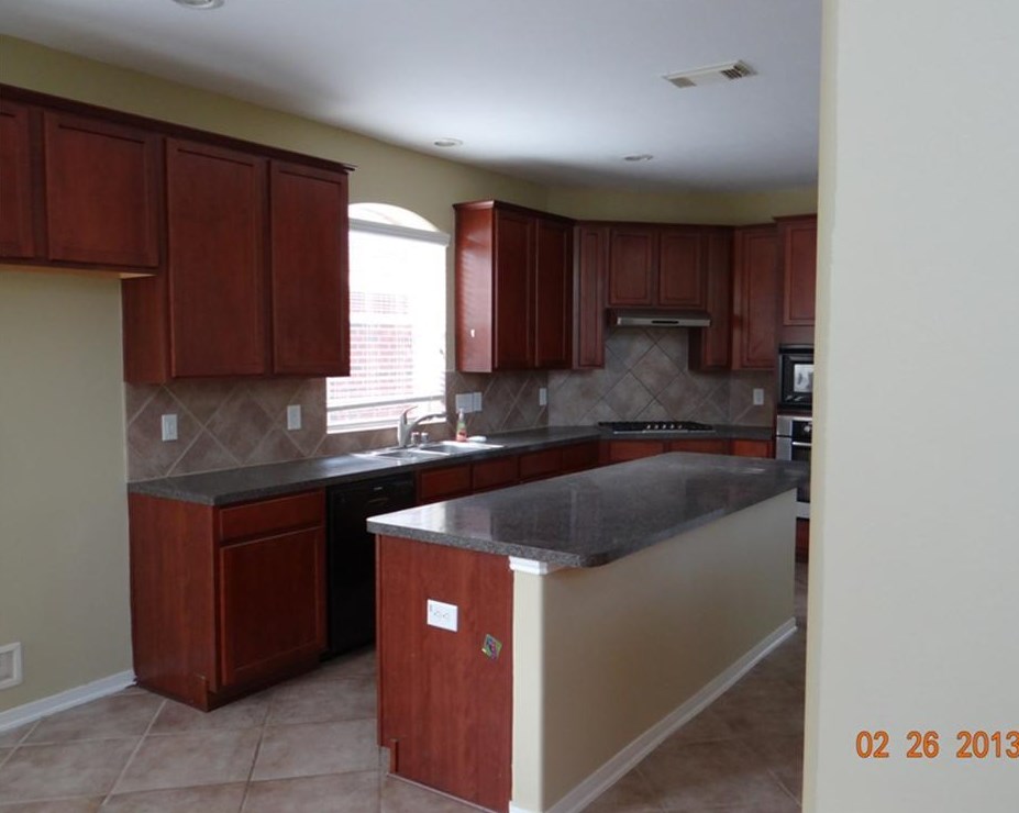 13109 Sunset Cliff Ct, Sugar Land, TX 77478