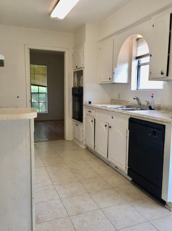 1126 Warren St, Deer Park, TX 77536