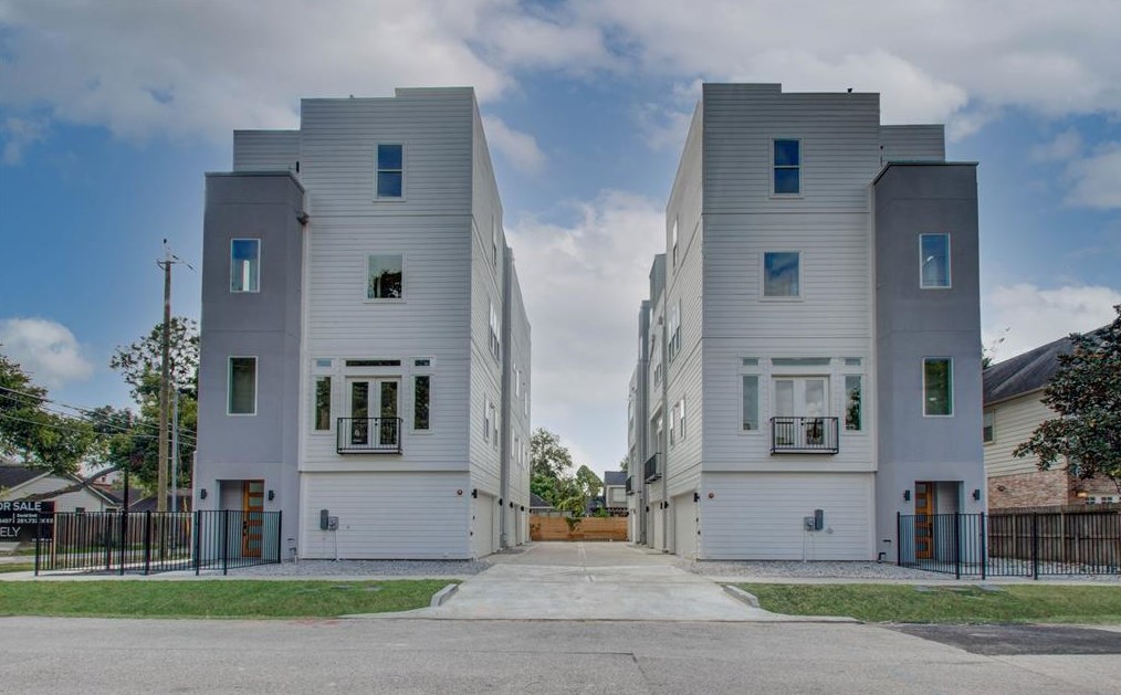1005 Kern St, Houston, TX 77009-2921