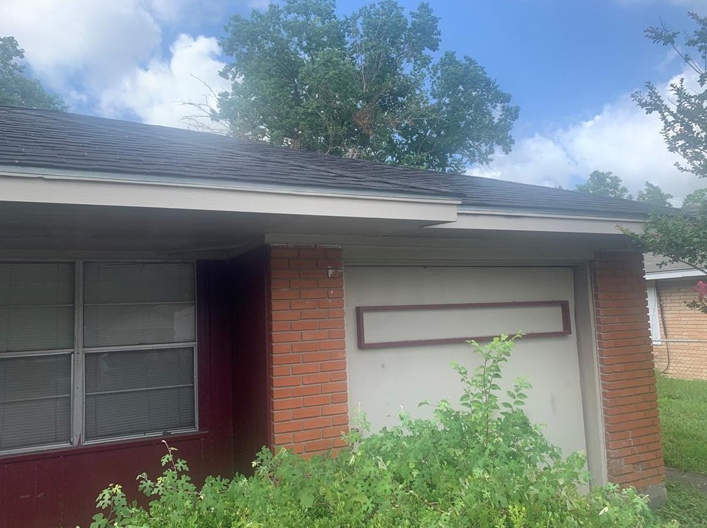 4414 Howcher St, Houston, TX 77047-1718