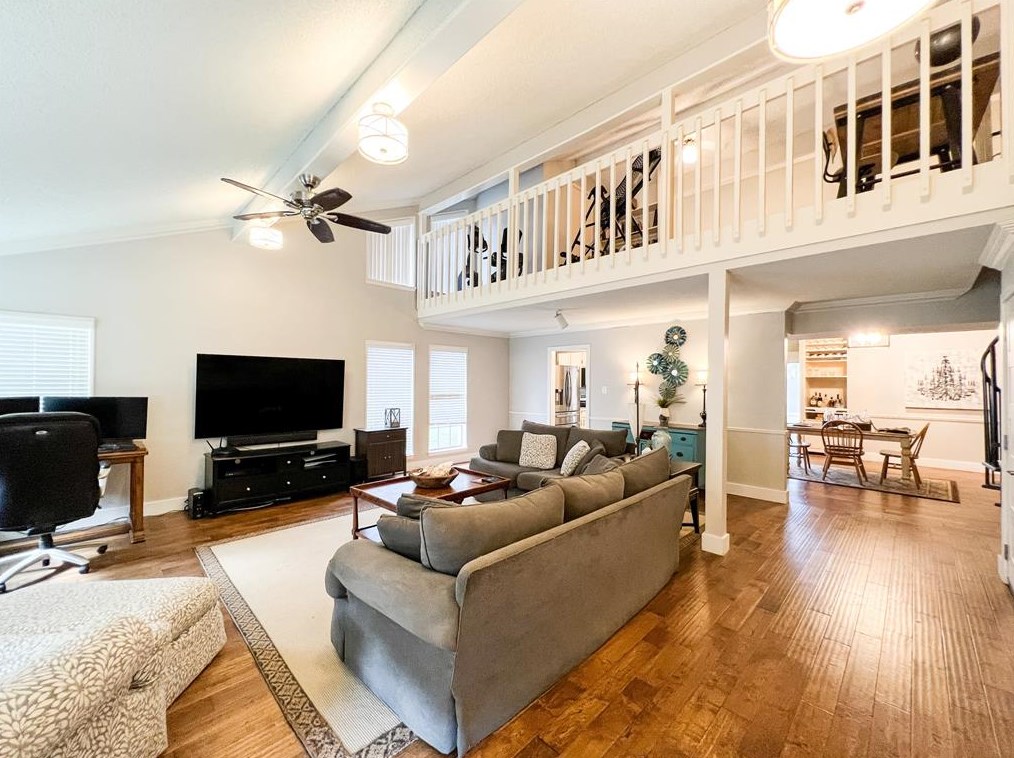 3303 Cannon Pass Ct, Sugar Land, TX 77478-4229
