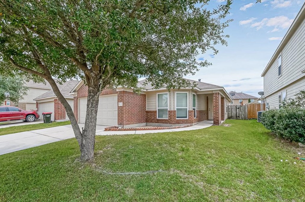1219 Newsome Glenn Dr, Houston, TX 77090