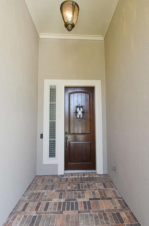 4914 Fairford Dr, Sugar Land TX  77479-3588 exterior
