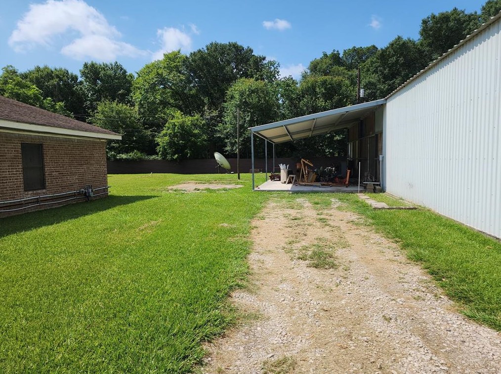 8503 Havner Ct, Houston TX  77039 exterior