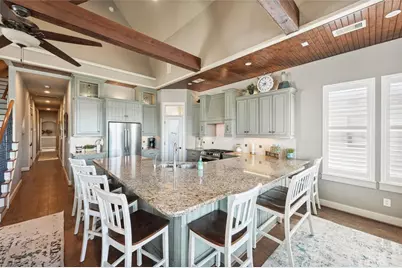 223 S Front Street, Freeport, TX 77541 - Photo 12