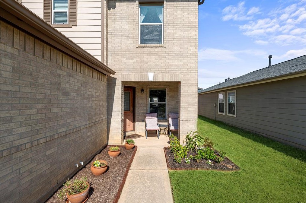 16314 Chandler Ridge Ln, Cypress TX  77429-5405 exterior