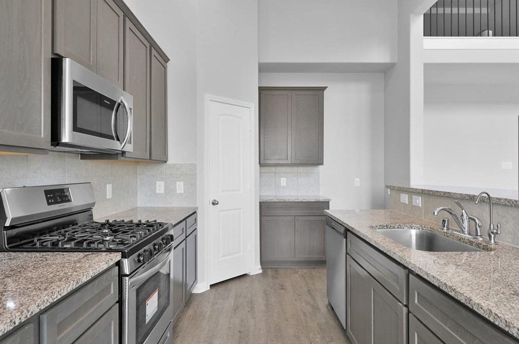 11275 White Rock, Conroe TX  77306-7662 exterior