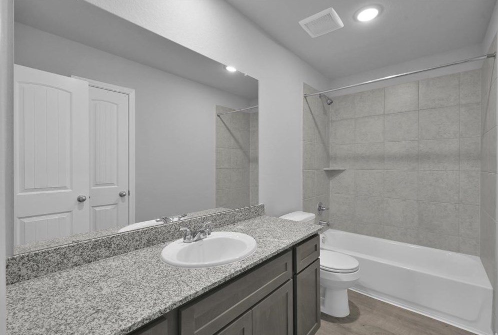 11275 White Rock, Conroe TX  77306-7662 exterior