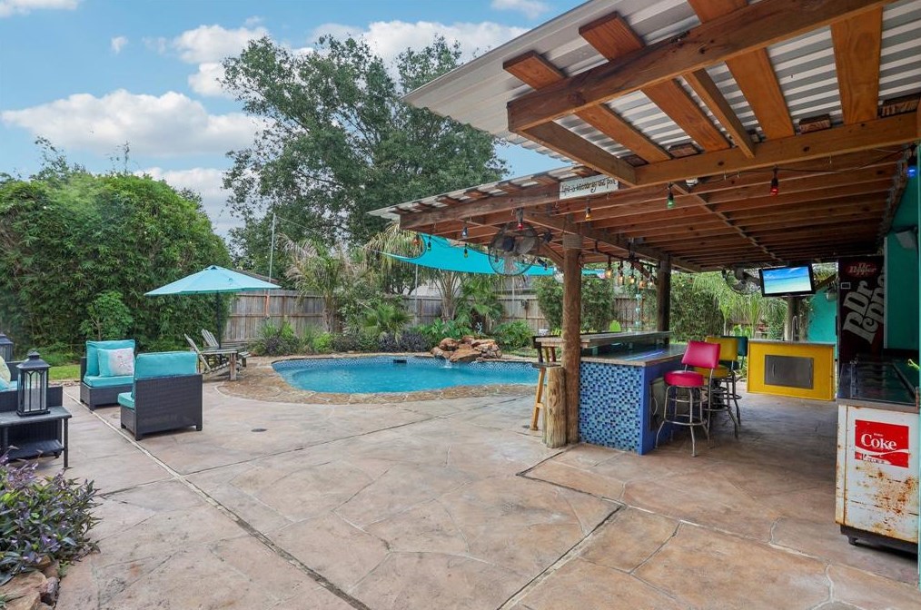 16229 Singapore Ln, Houston TX  77040-2041 exterior