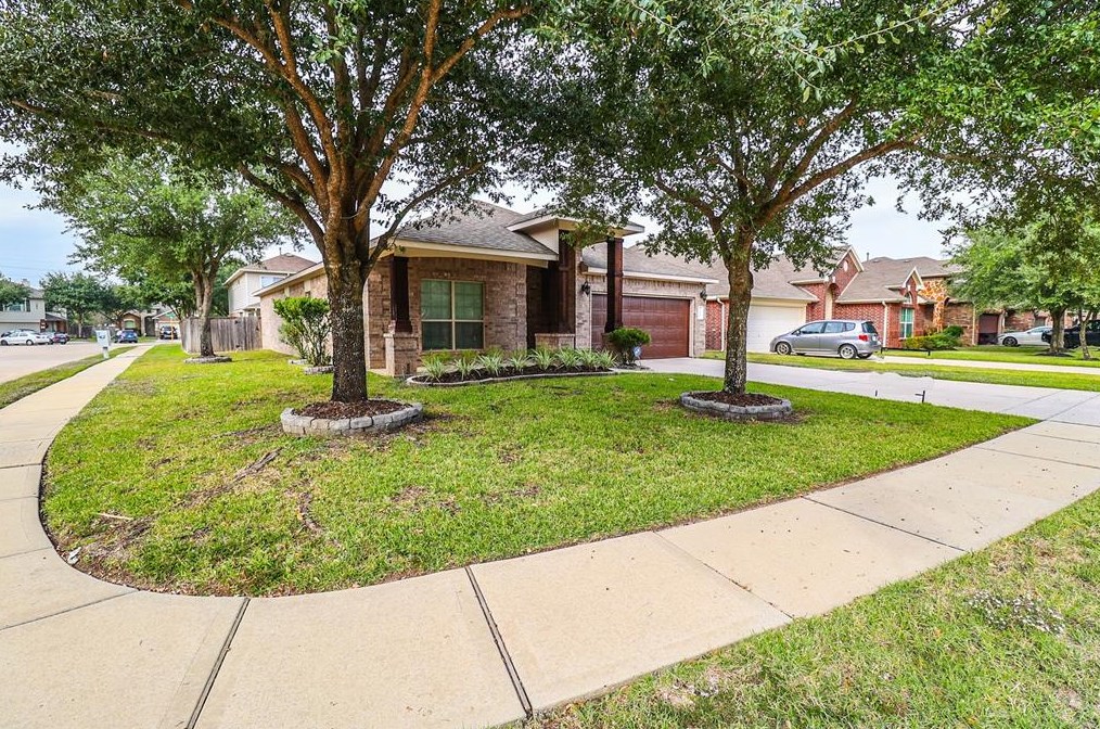 7050 Windy Run Ct, Spring TX  77379-8262 exterior