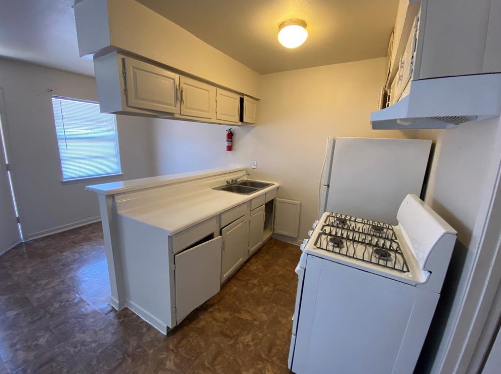 9430 Heno St #1, Houston, TX 77051