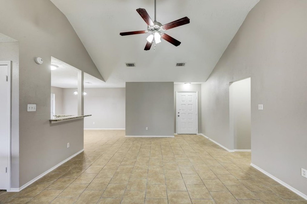 8503 Hazy Meadow Ln, Houston TX  77040-2909 exterior