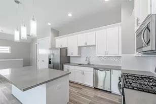 240 Julia St, Houston, TX 77022 - Photo 2