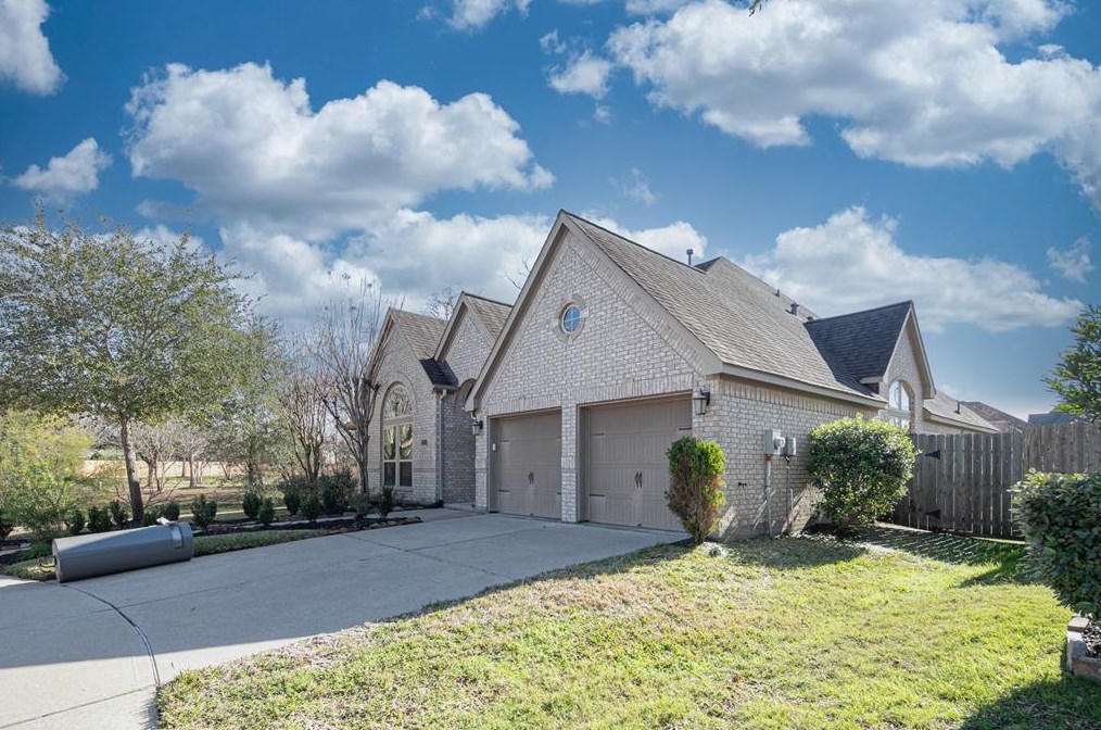 3 Painted Grove Ct, Missouri City, TX 77459