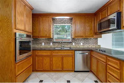 11602 Jaycreek Drive, Houston, TX 77070 - Photo 8