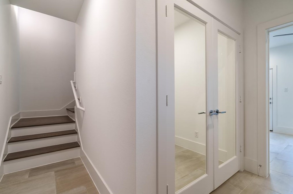 4214 Schuler St, Houston, TX 77007