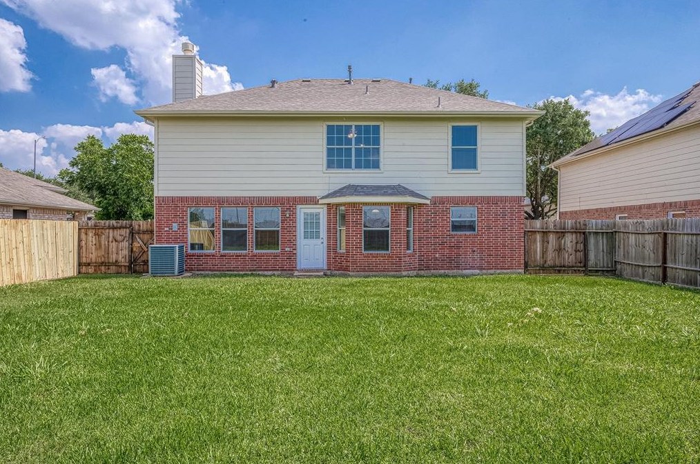 4709 Parma Dr, Richmond TX 77471-6167 exterior