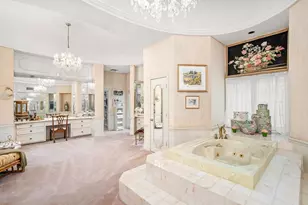 903 Rocky River Rd, Houston, TX 77056 - Photo 22