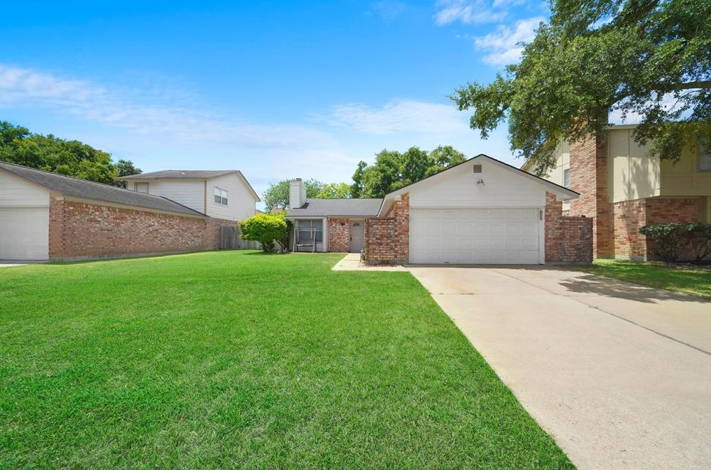 4811 Cairnvillage St, Houston, TX 77084-2555
