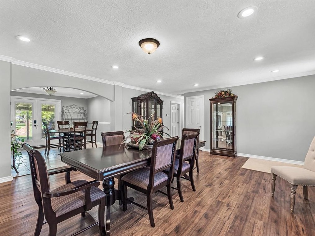 7500 Bridle Path Dr, Houston TX  77044-2709 exterior