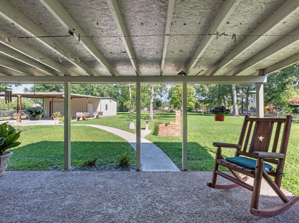 7500 Bridle Path Dr, Houston TX  77044-2709 exterior