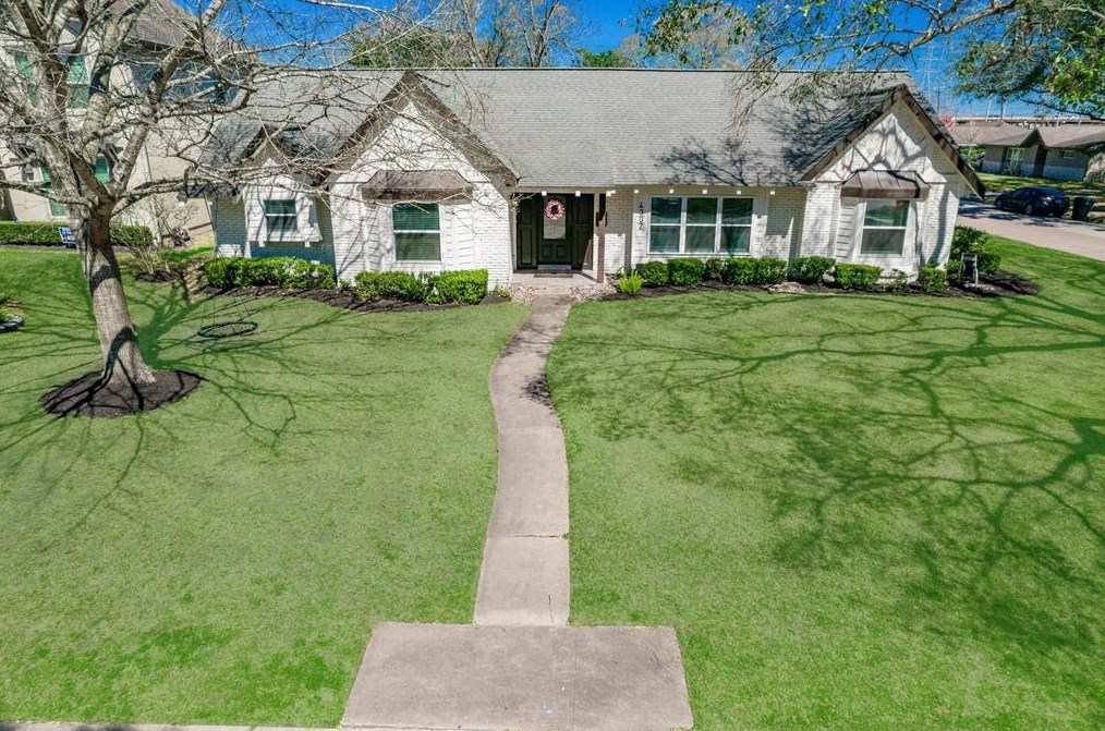 4302 Wigton Dr, Houston, TX 77096-4429