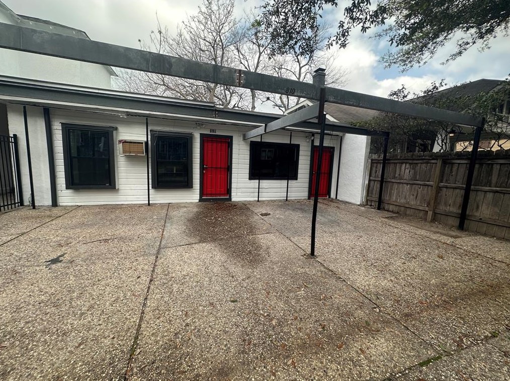 4419 Roseland St #2, Houston, TX 77006