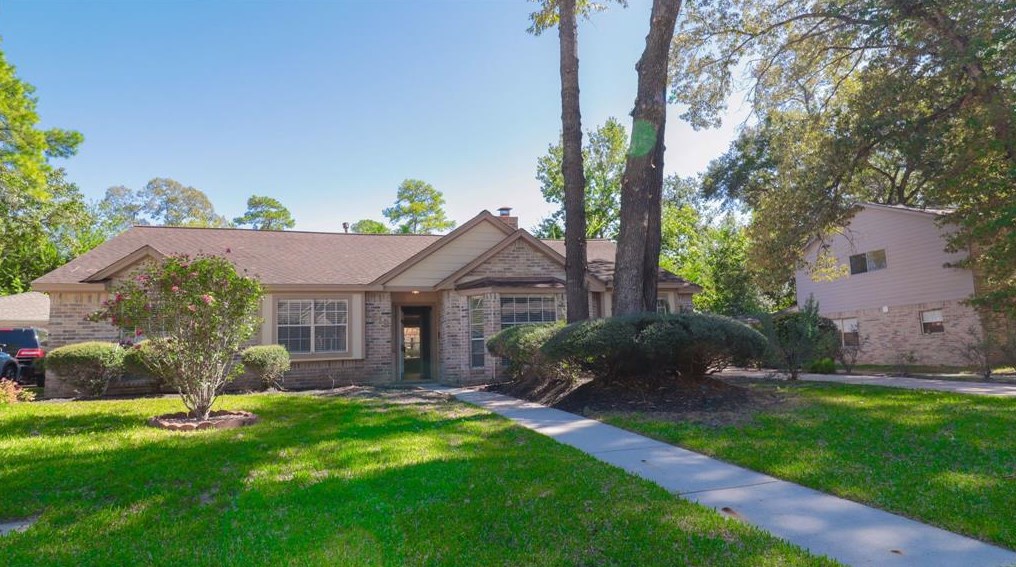 7619 Kleingreen Ln, Spring TX  77379-7269 exterior