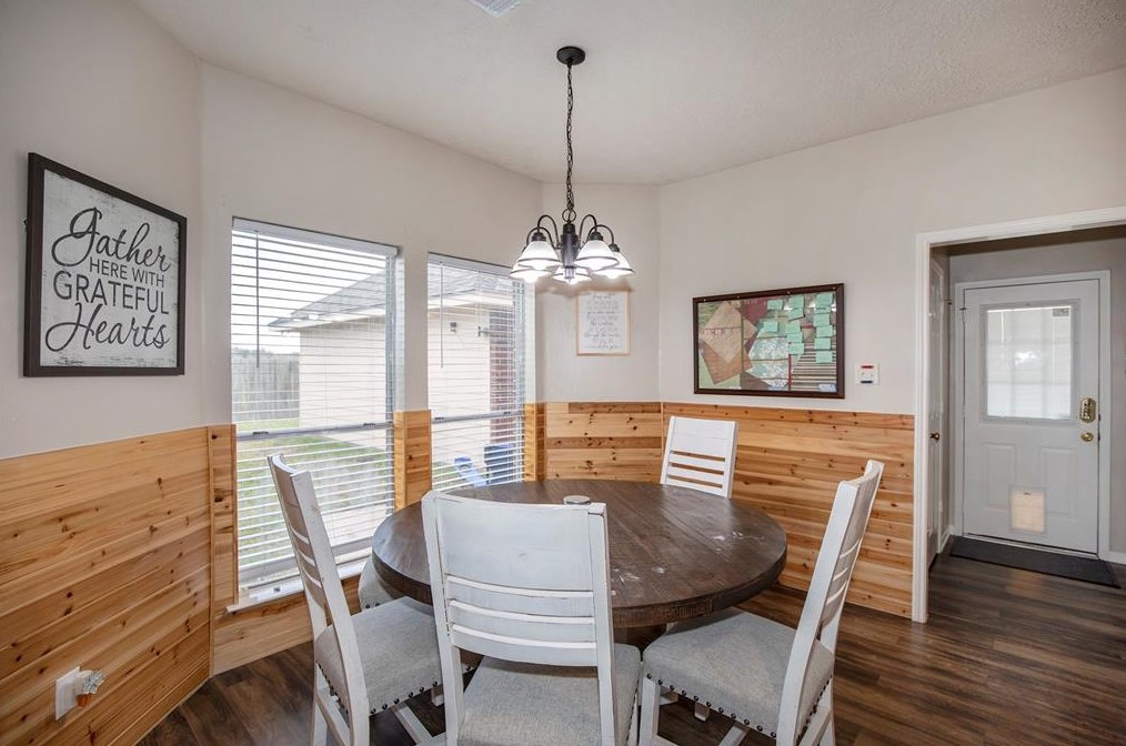 4415 Tree Line Dr, Pasadena TX 77505-3922 exterior