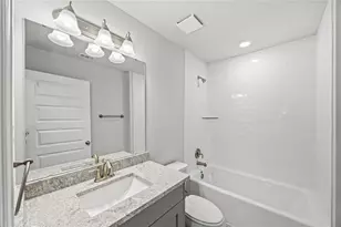 20078 Swinley Forest Dr, Cleveland, TX 77327 - Photo 18