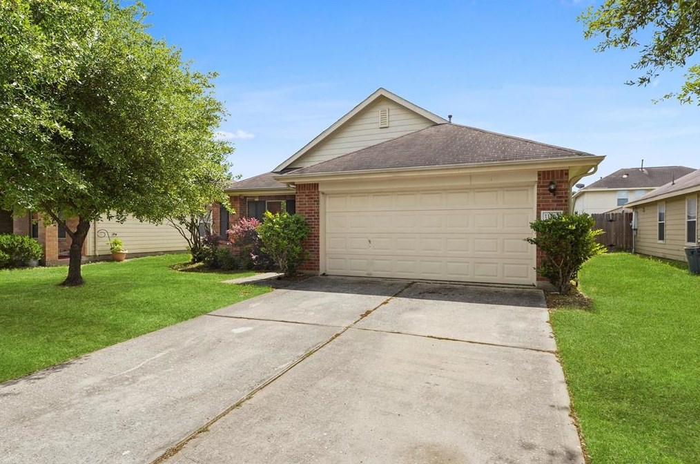 11410 Moonlight Ridge Dr, Humble, TX 77396