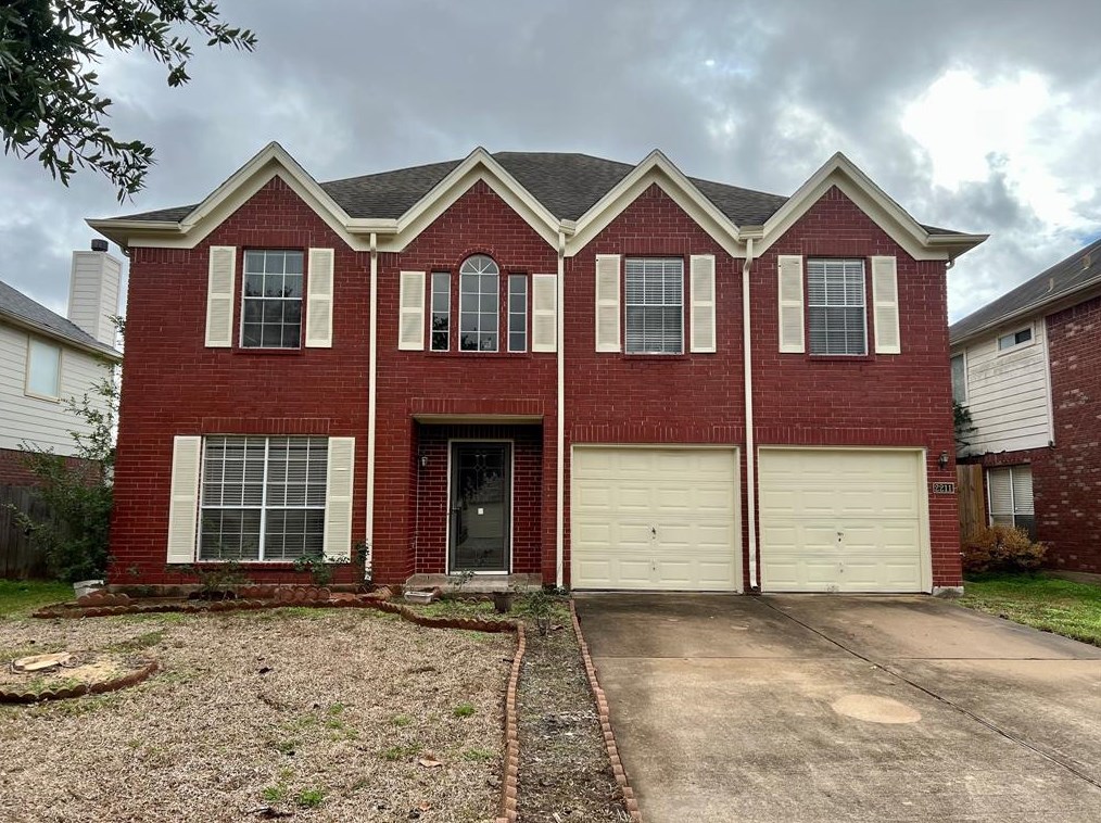 2211 Ruffian Ln, Stafford, TX 77477