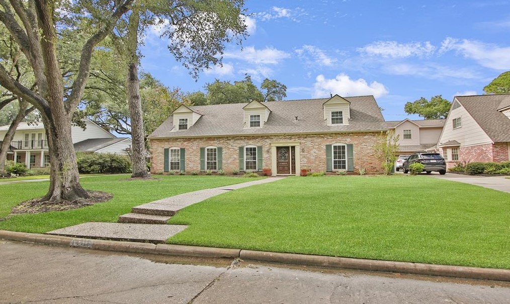 14418 Cindywood Dr, Houston, TX 77079-6616