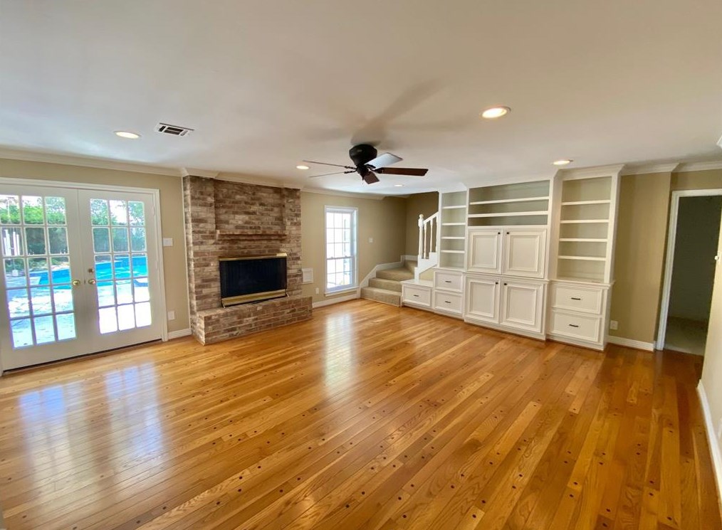 14418 Cindywood Dr, Houston TX  77079-6614 exterior