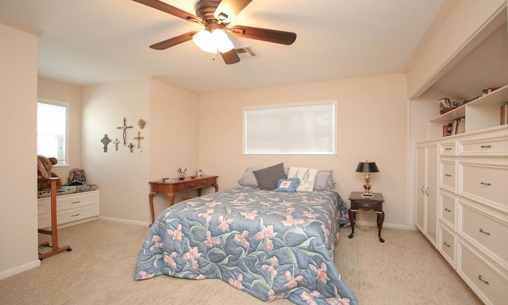 14418 Cindywood Dr, Houston TX  77079-6614 exterior