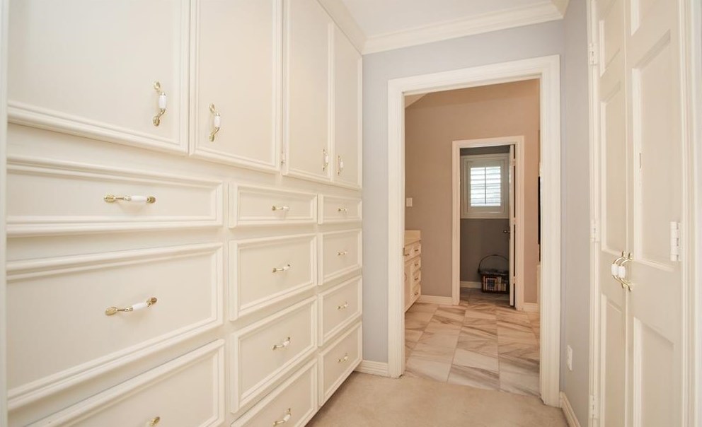 14418 Cindywood Dr, Houston TX  77079-6614 exterior