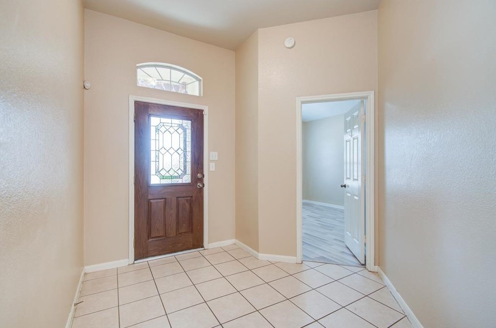 7014 Raven Cliffs Ln, Spring TX  77379-5197 exterior