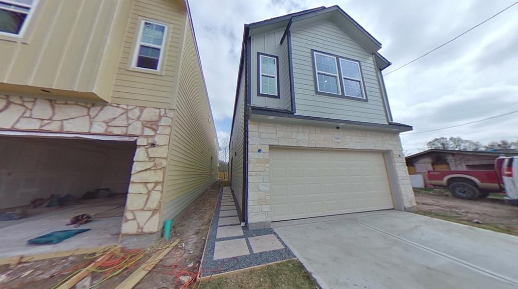 7916 James Franklin St, Houston, TX 77088-6037