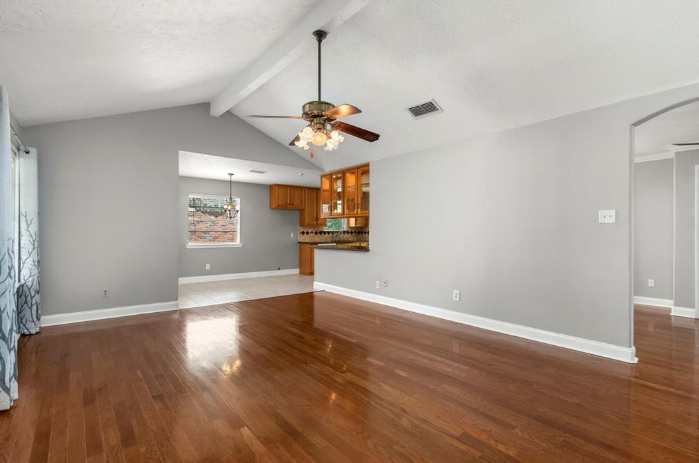 11323 Sagetrail Dr, Houston TX  77089-4417 exterior