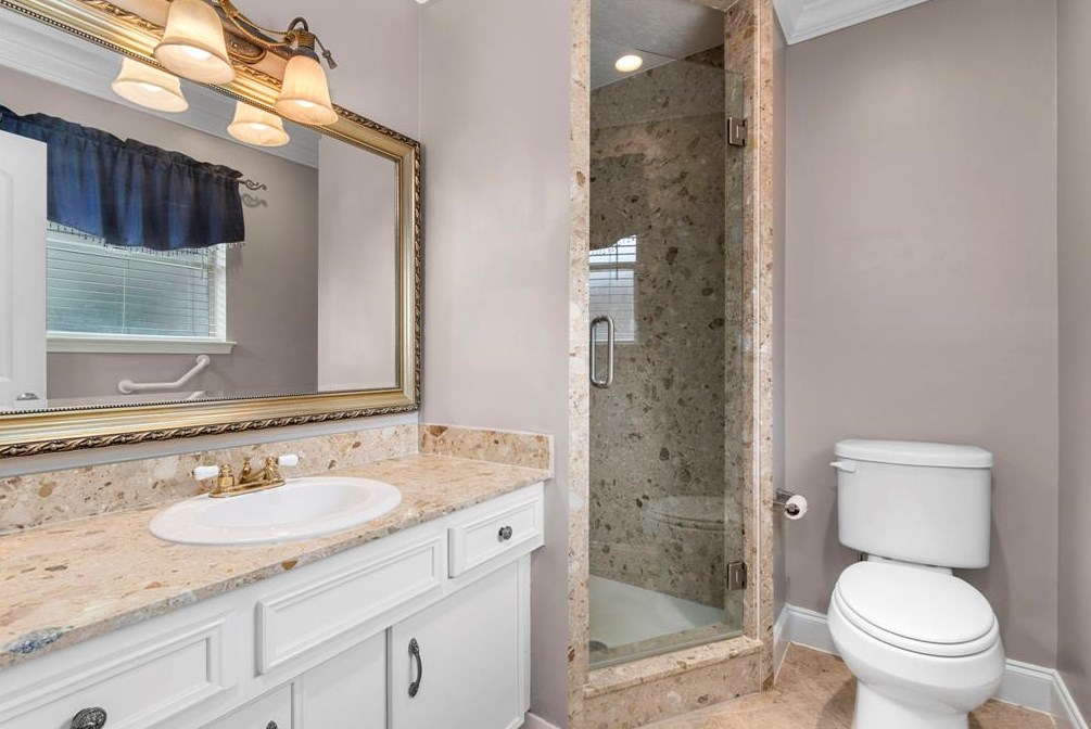 11323 Sagetrail Dr, Houston TX  77089-4417 exterior