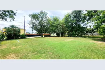 1517 4th, Rosenberg, TX 77471 - Photo 2