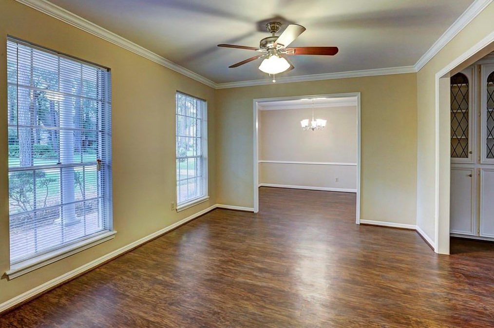 8023 Oak Moss Dr, Spring TX  77379-4528 exterior