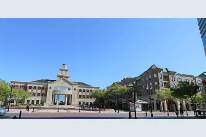 2299 Lone Star #327, Sugar Land, TX 77479 - Photo 20