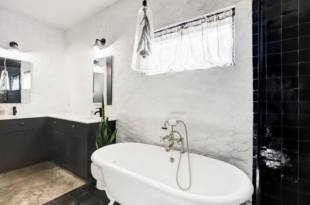 1333 Alexander St, Houston TX 77007-1422 exterior