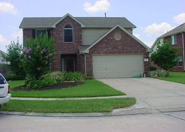 503 Cedar Lake Dr, League City, TX 77573