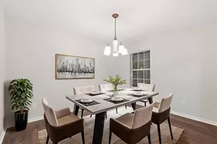 935 Sage St, Baytown, TX 77521 - Photo 6