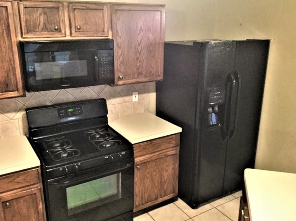 674 Cypresswood Trce, Spring TX  77373-3031 exterior