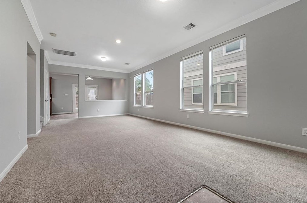 8039 Singing Sonnet Ln, Houston TX  77072-0129 exterior