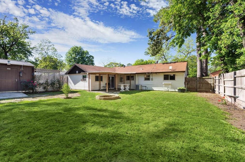 7102 Pinetex Dr, Humble TX 77396-2658 exterior