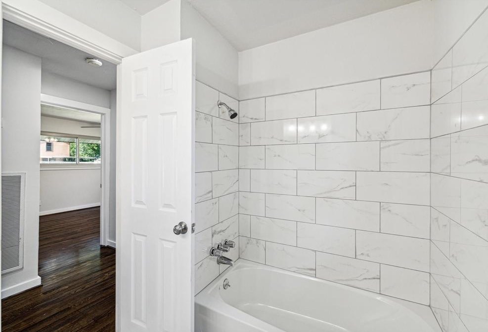 7102 Pinetex Dr, Humble TX 77396-2658 exterior